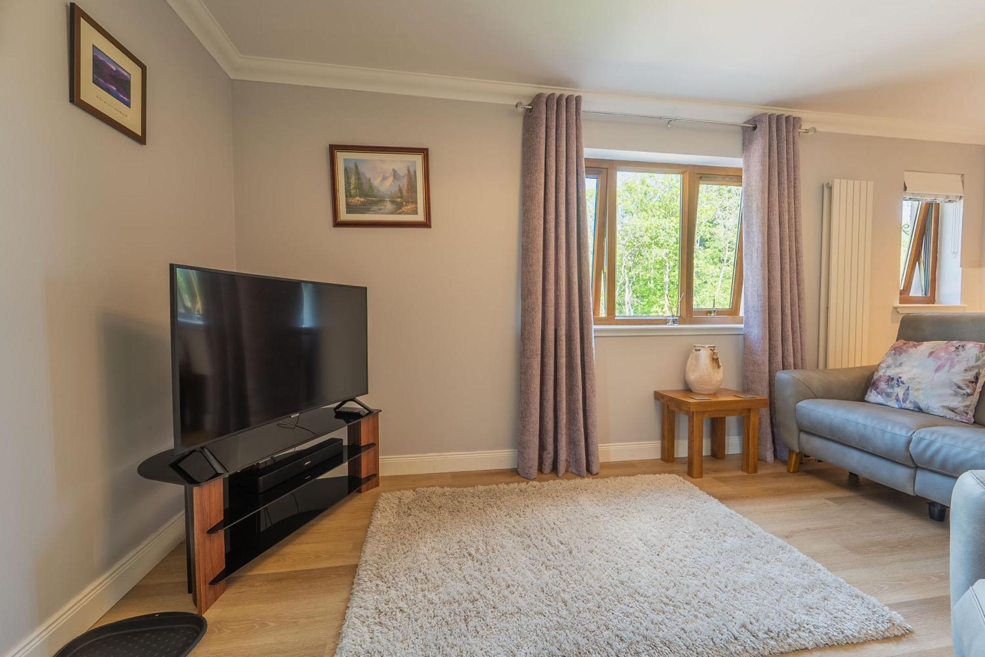 Self Cateringone Bedroom Apartment Fort William Exterior photo